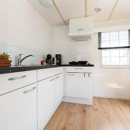 Chalet 75, Relax - Nature - Cycling - Hiking - Central! - Leisure Only Oisterwijk
