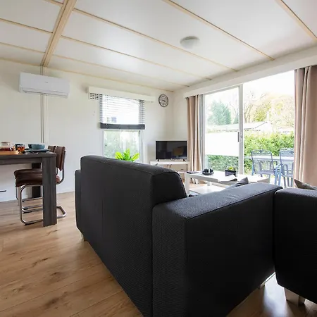 Chalet 75, Relax - Nature - Cycling - Hiking - Central! - Leisure Only Oisterwijk