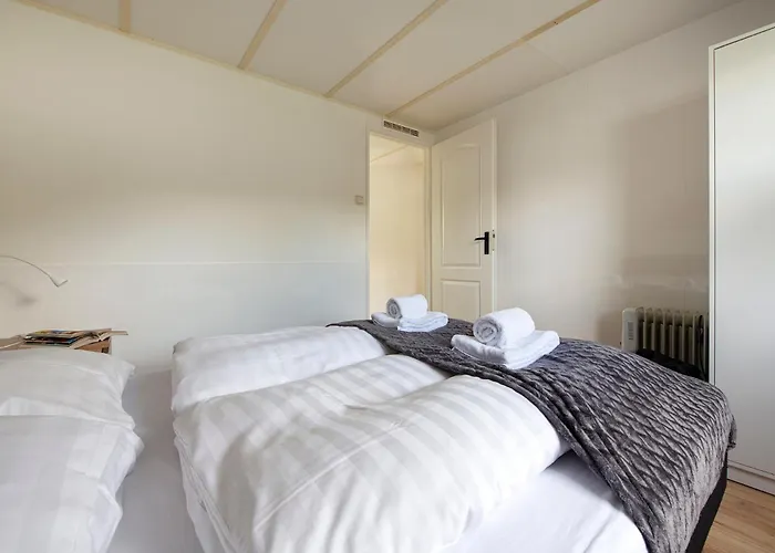 75, Relax - Nature - Cycling - Hiking - Central! - Leisure Only Oisterwijk