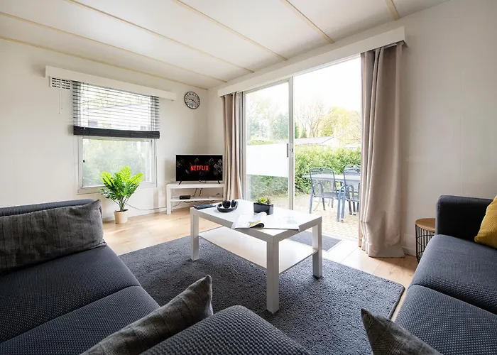 75, Relax - Nature - Cycling - Hiking - Central! - Leisure Only