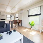 75, Relax - Nature - Cycling - Hiking - Central! - Leisure Only Ойстервейк